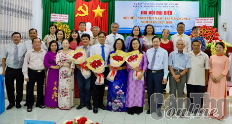 Vun đắp quan hệ hữu nghị truyền thống Việt Nam - Liên bang Nga