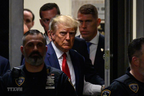 Ông Trump đối mặt 3 cáo buộc mới liên quan vụ tài liệu mật