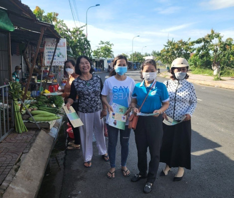 Tuyên truyền pháp luật về an toàn giao thông cho hội viên phụ nữ