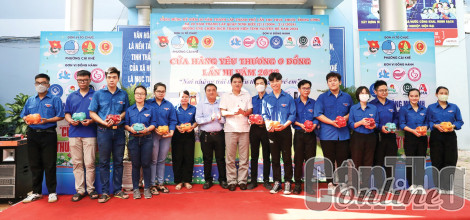 Xung kích vì cộng đồng
