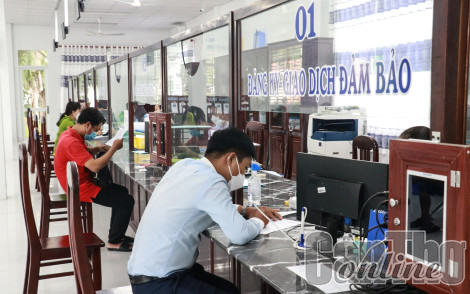 Chỉ ban hành và duy trì thủ tục hành chính thật sự cần thiết, với chi phí tuân thủ thấp