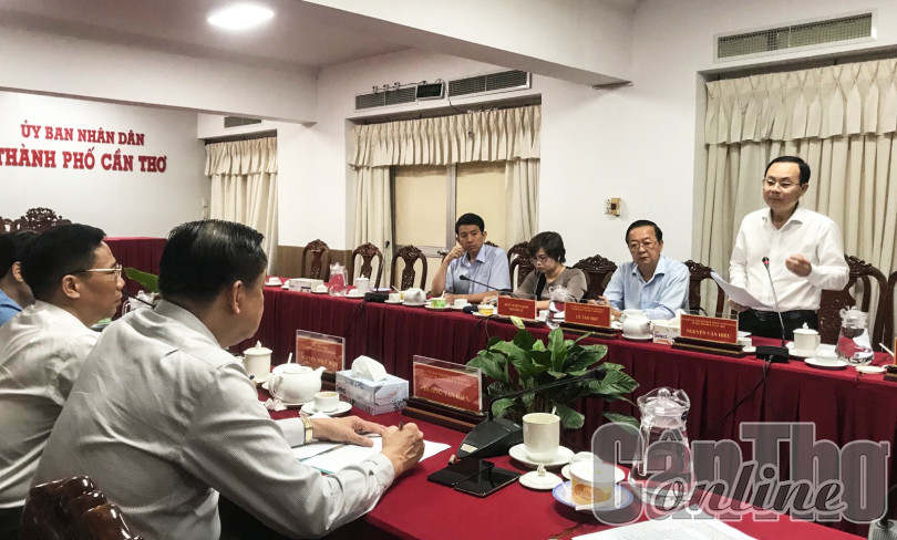 Tập trung, quyết liệt tháo gỡ khó khăn của ngành Y tế