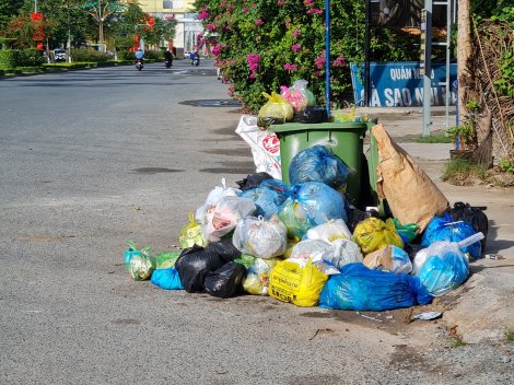 Mất vệ sinh đô thị vì rác thải