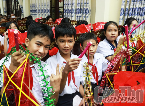 Tổ chức hoạt động vui Tết Trung thu cho trẻ em bảo đảm an toàn, lành mạnh