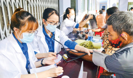 Rộn ràng “Kỳ nghỉ hồng”