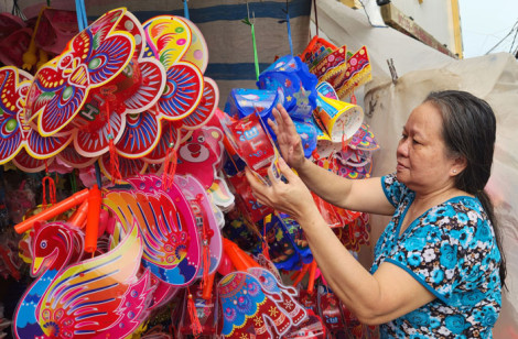 Sắm lồng đèn chơi Trung thu cho bé