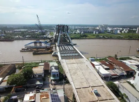 Hoàn thành gần 90% khối lượng công trình cầu Trần Hoàng Na