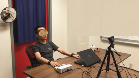 Nghe nhạc và uống cà phê nâng cao hiệu suất hoạt động của não