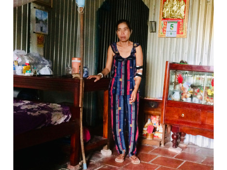 Cả nhà bệnh tật, mong nhận được sự chia sẻ của cộng đồng
