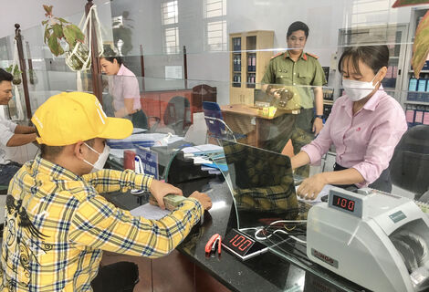 “Chung tấm lòng, xây ngày mới”