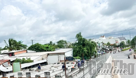 Sốt ruột chờ nhận tiền bồi thường thiệt hại