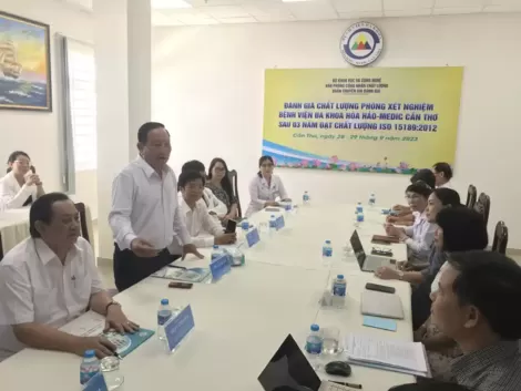 Khoa xét nghiệm Bệnh viện Đa khoa Hòa Hảo - Medic Cần Thơ dẫn đầu hệ thống chất lượng đạt chuẩn