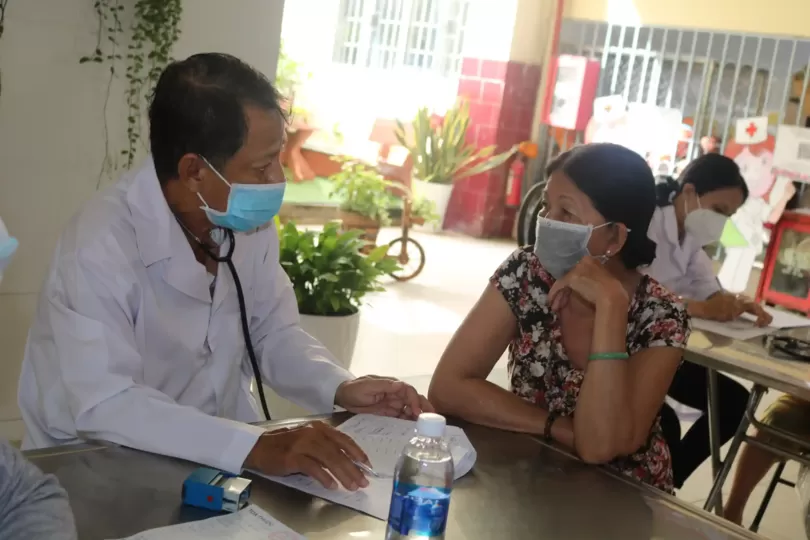 Tuổi thọ tăng, nhưng số năm sống khỏe giảm
