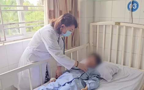Hy hữu bé gái 9 tuổi có rất nhiều sỏi túi mật