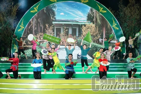 Lấy đời sống văn hóa người Cần Thơ làm trung tâm của sự phát triển
