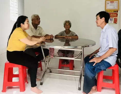 Cùng lo chuyện an sinh