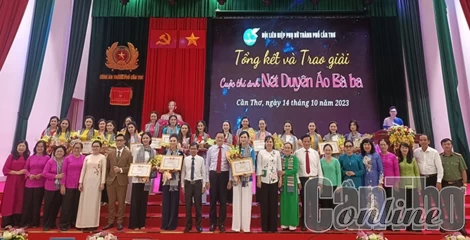 Tổng kết, trao giải Cuộc thi ảnh "Nét duyên áo bà ba"