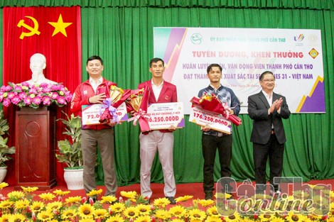 Ðầu tư có trọng điểm thể thao thành tích cao, mở rộng thể thao phong trào