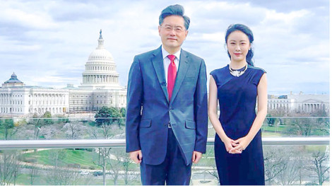 Ông Tần Cương “ngã ngựa” vì ngoại tình?