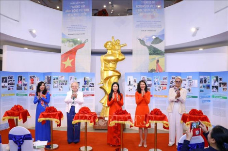 Khai mạc Triển lãm “17 Gương mặt Hành động Việt Nam vì sự phát triển bền vững”