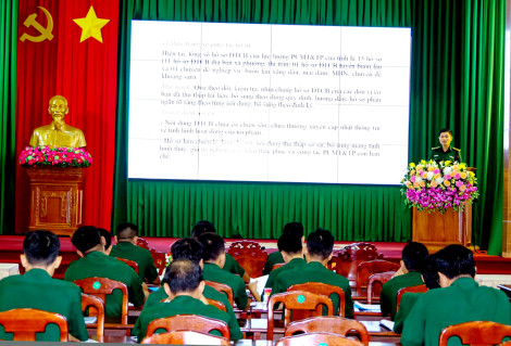 កង​ទ័ព​ការ​ពារ​ព្រំ​ដែន​សុក​ត្រាំង​ ហ្វឹក​ហ្វឺន​វិជ្ជា​ជីវៈ​សើុប​ការណ៍​ បង្ការ​ប្រ​ឆាំង​គ្រឿង​ញៀន​និង​បទ​ល្មើស​