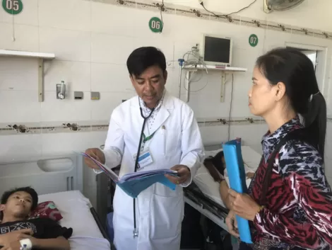 Nguy cơ trẻ sốt xuất huyết bị biến chứng suy đa tạng