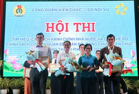 Nâng cao nhận thức của công chức, viên chức về cải cách hành chính