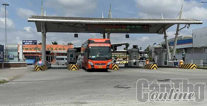 Tăng chuyến xe vận chuyển hành khách đến bến xe Miền Tây
