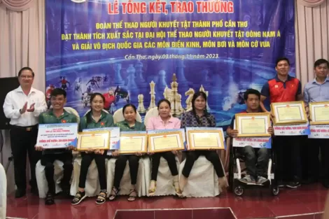 Cần Thơ mừng công đoàn VĐV người khuyết tật