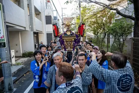 Nhật, Hàn cần lao động nhập cư để giải quyết khủng hoảng nhân khẩu học