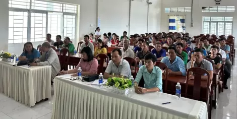 Tập huấn tiến bộ kỹ thuật giảm phát thải khí nhà kính trong sản xuất lúa