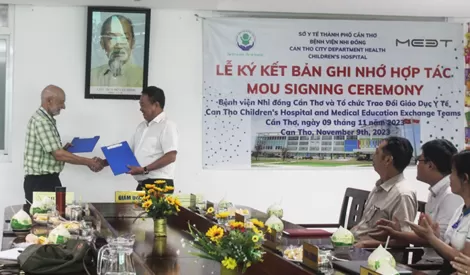 Bệnh viện Nhi đồng TP Cần Thơ ký kết hợp tác với Tổ chức MEET