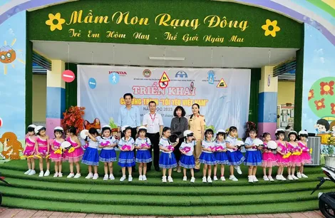 Sinh hoạt chuyên đề “An toàn giao thông cho trẻ mẫu giáo”