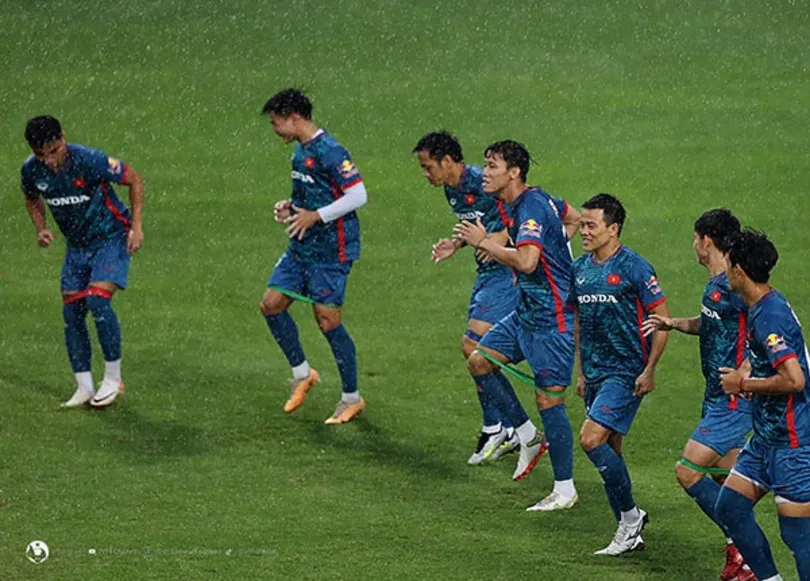 Tuyển Việt Nam lên đường thực hiện giấc mơ World Cup