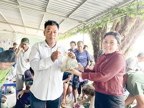 Phụ nữ dân tộc Khmer - Bản lĩnh, tự tin và tấm gương truyền cảm hứng