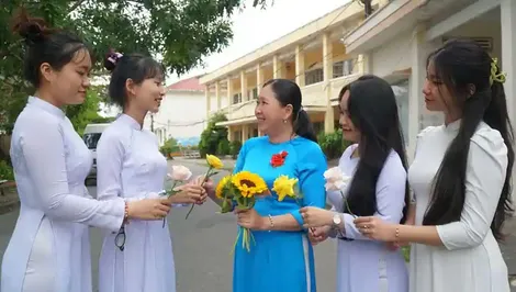 Tri ân thầy cô