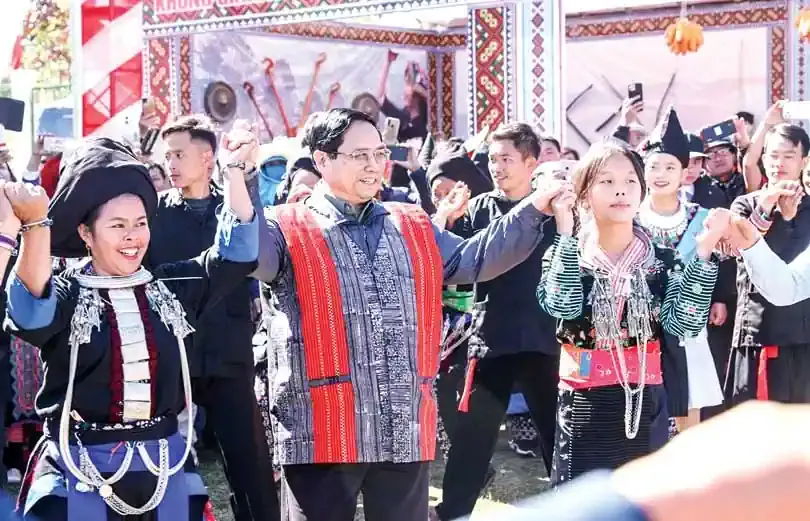 Sức mạnh đại đoàn kết toàn dân tộc là nhân tố quyết định mọi thắng lợi của cách mạng Việt Nam