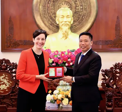 Lãnh đạo thành phố tiếp Tổng lãnh sự Canada tại TP Hồ Chí Minh