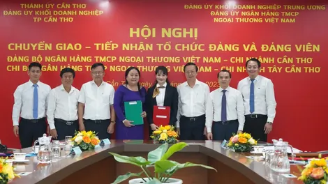 Xây dựng đảng bộ trong sạch, vững mạnh toàn diện