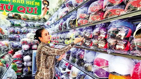 Chọn nón bảo hiểm chất lượng, an toàn khi tham gia giao thông