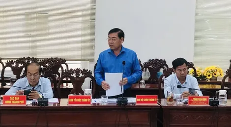Thẩm tra các báo cáo, dự thảo nghị quyết lĩnh vực pháp chế