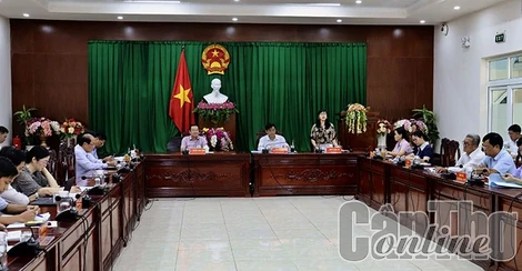 Thống nhất trình HÐND thành phố xem xét, hỗ trợ học phí đối với học sinh công lập