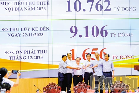 Cao điểm 30 ngày đêm hoàn thành nhiệm vụ thu thuế