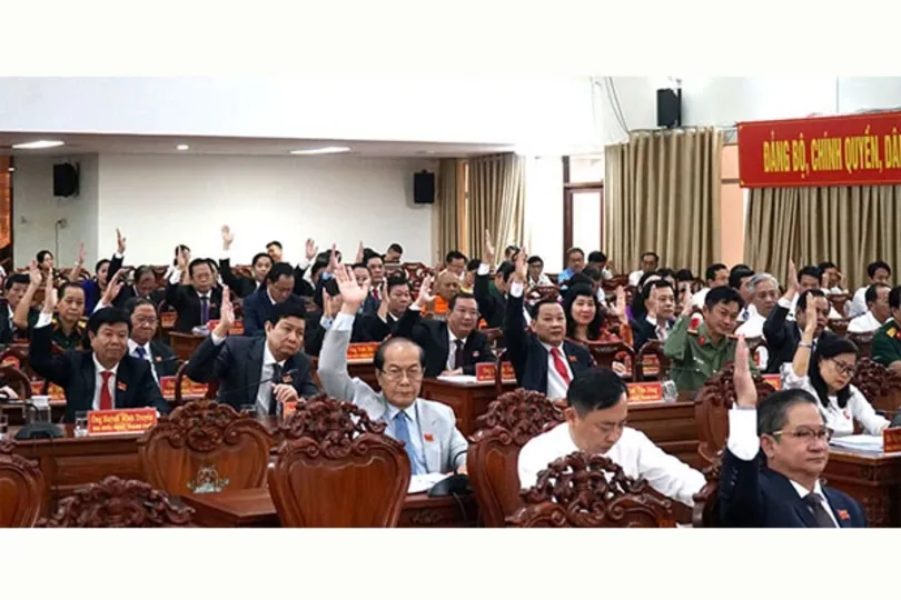 Ðề xuất các nhiệm vụ, giải pháp góp phần phát triển kinh tế - xã hội của thành phố