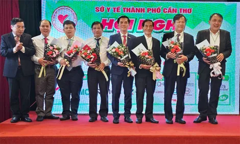 Chia sẻ kinh nghiệm, cập nhật chẩn đoán, điều trị bệnh lý tim mạch