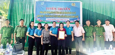 Tuyên truyền, giáo dục pháp luật cho hội viên phụ nữ