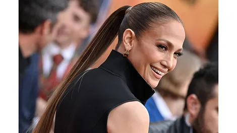 Jennifer Lopez phát hành album mới sau 10 năm