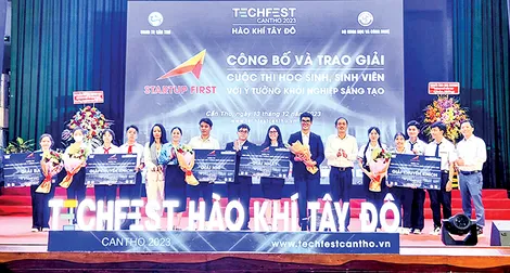 Giải Nhất Startup First 2023 thuộc về sinh viên Trường Đại học Cần Thơ và Đại học FPT Cần Thơ