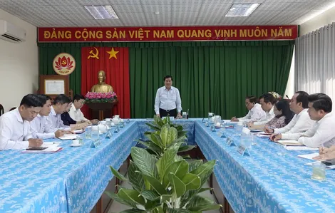 Tham mưu thực hiện hiệu quả hơn nữa công tác dân vận, tôn giáo, dân tộc, dân chủ cơ sở