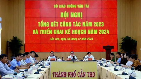 Ðổi mới sáng tạo, ứng dụng khoa học công nghệ, phát triển nhanh, bền vững các công trình giao thông